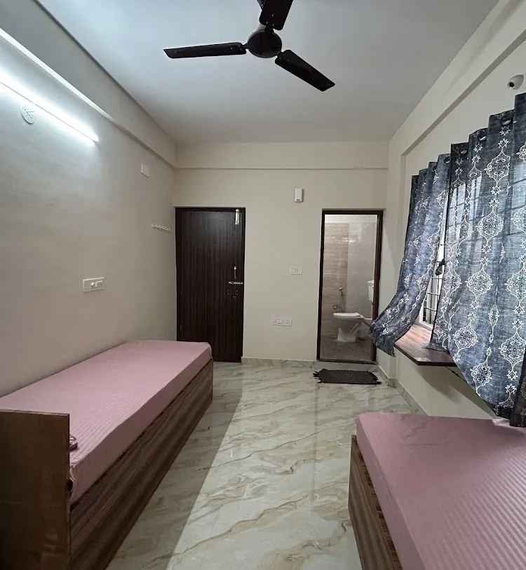 pg in bangalore, paying guest in bangalore, pgs in bangalore, pg near bangalore, luxury pg in bangalore, luxury pgs in bangalore, best pg in bangalore, executive pg in bangalore, posh pg in bangalore, mens pg in bangalore